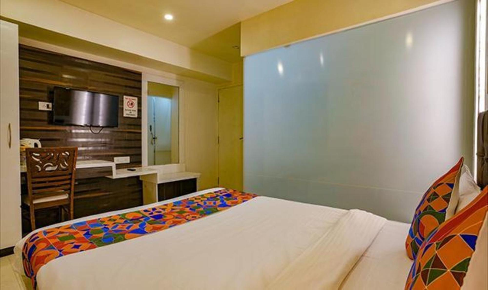 Fabexpress Veera Residency Hotel Mumbai Exterior photo