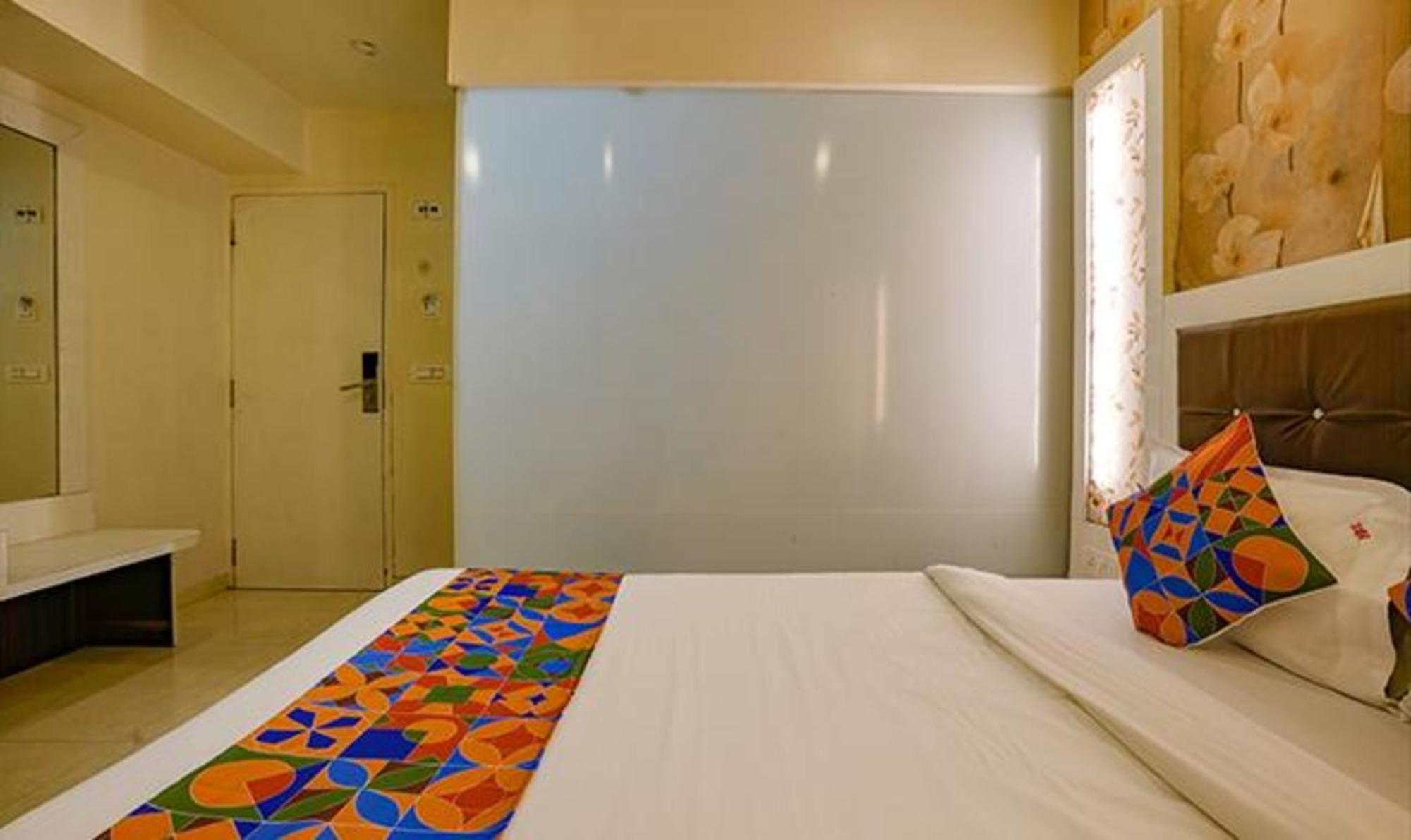 Fabexpress Veera Residency Hotel Mumbai Exterior photo