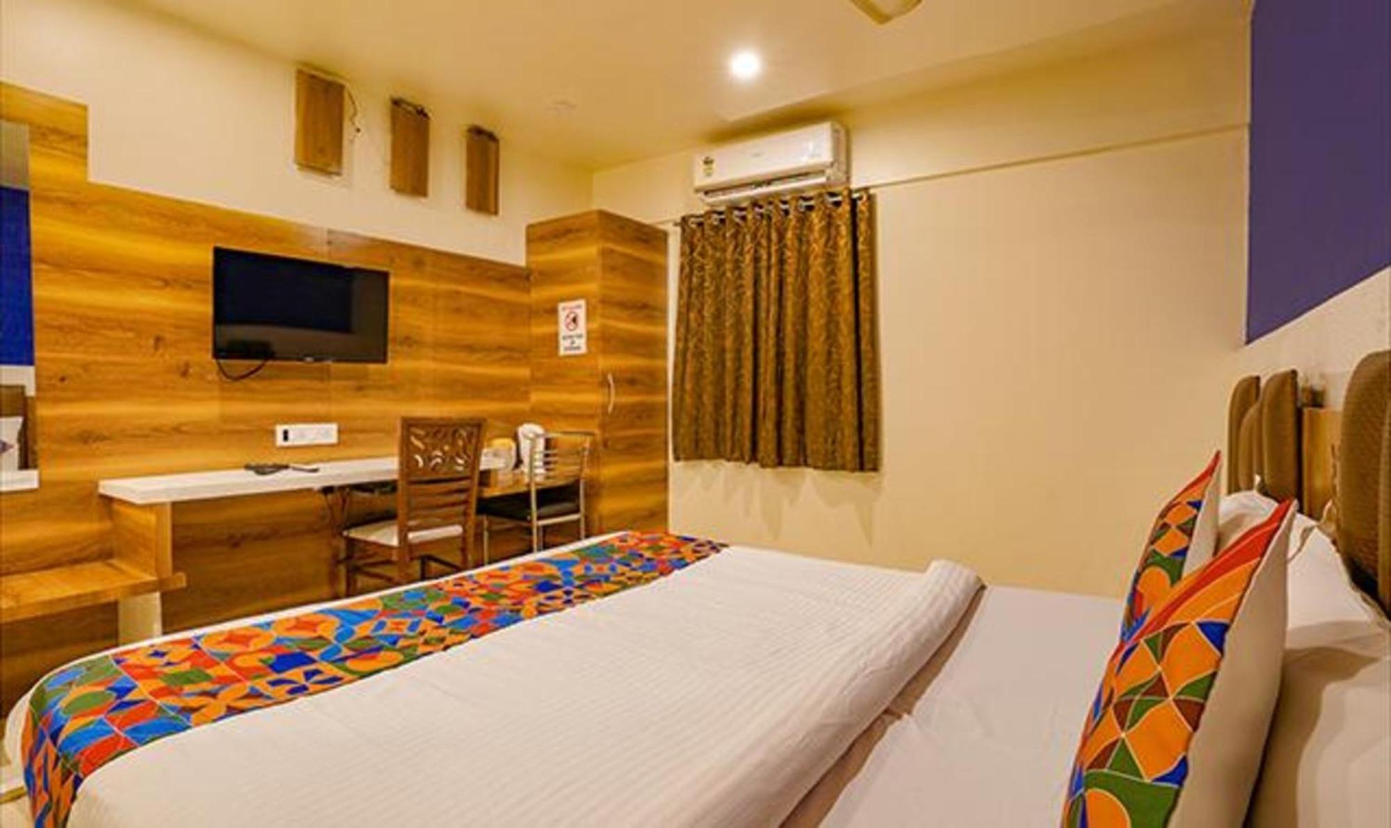 Fabexpress Veera Residency Hotel Mumbai Exterior photo